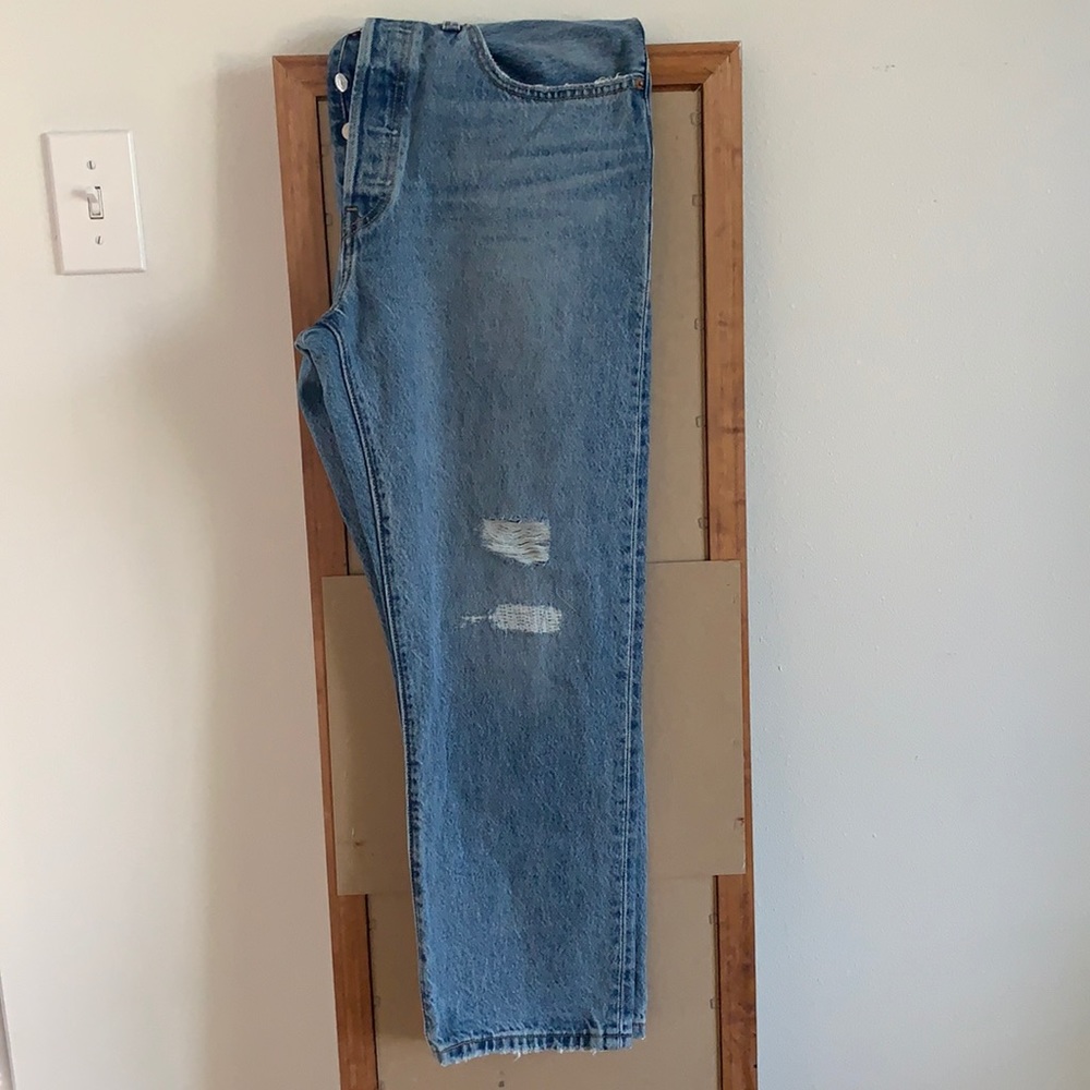 Levi’s 30X26 original cropped